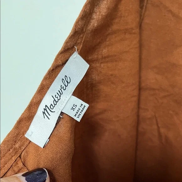 Rust/Brown Sleeveless Women's Top - Picture 3 of 4